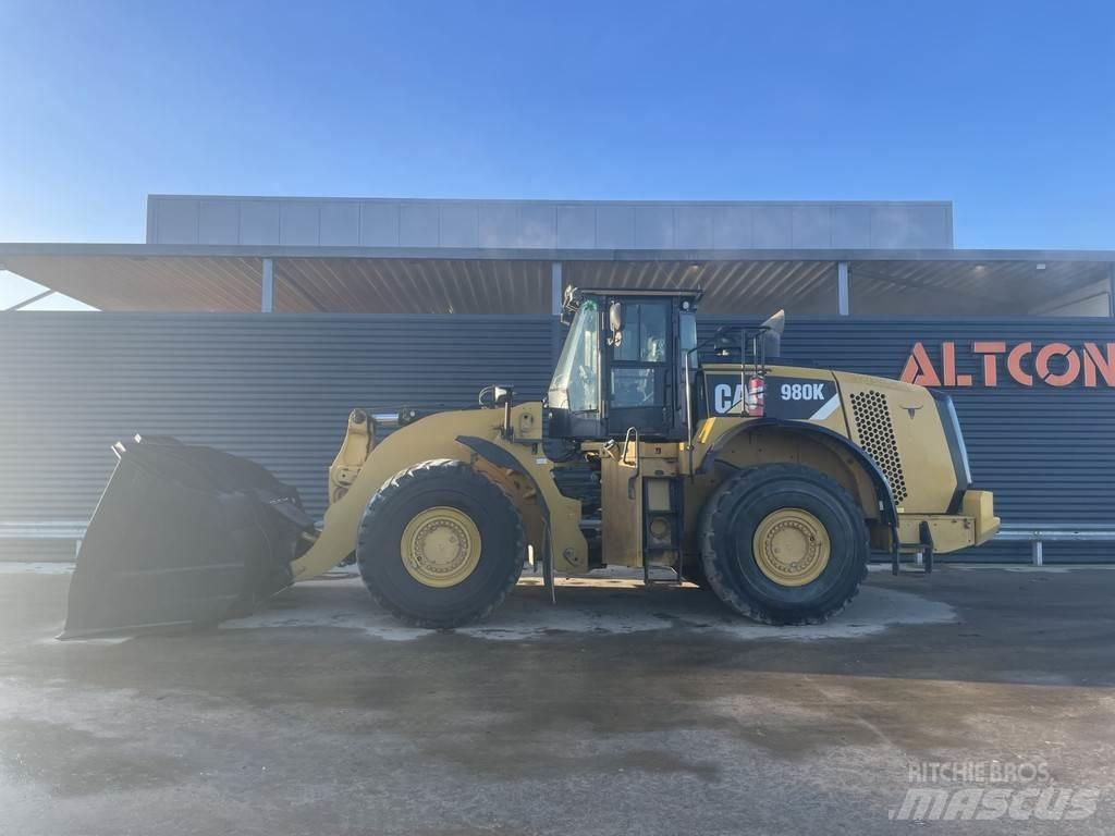 CAT 980K Pale gommate