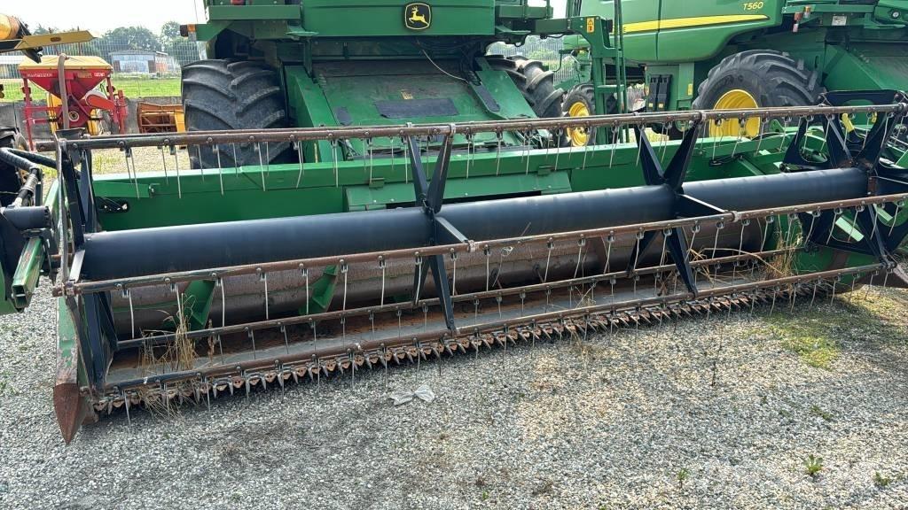 John Deere 9580 WTS Mietitrebbiatrici
