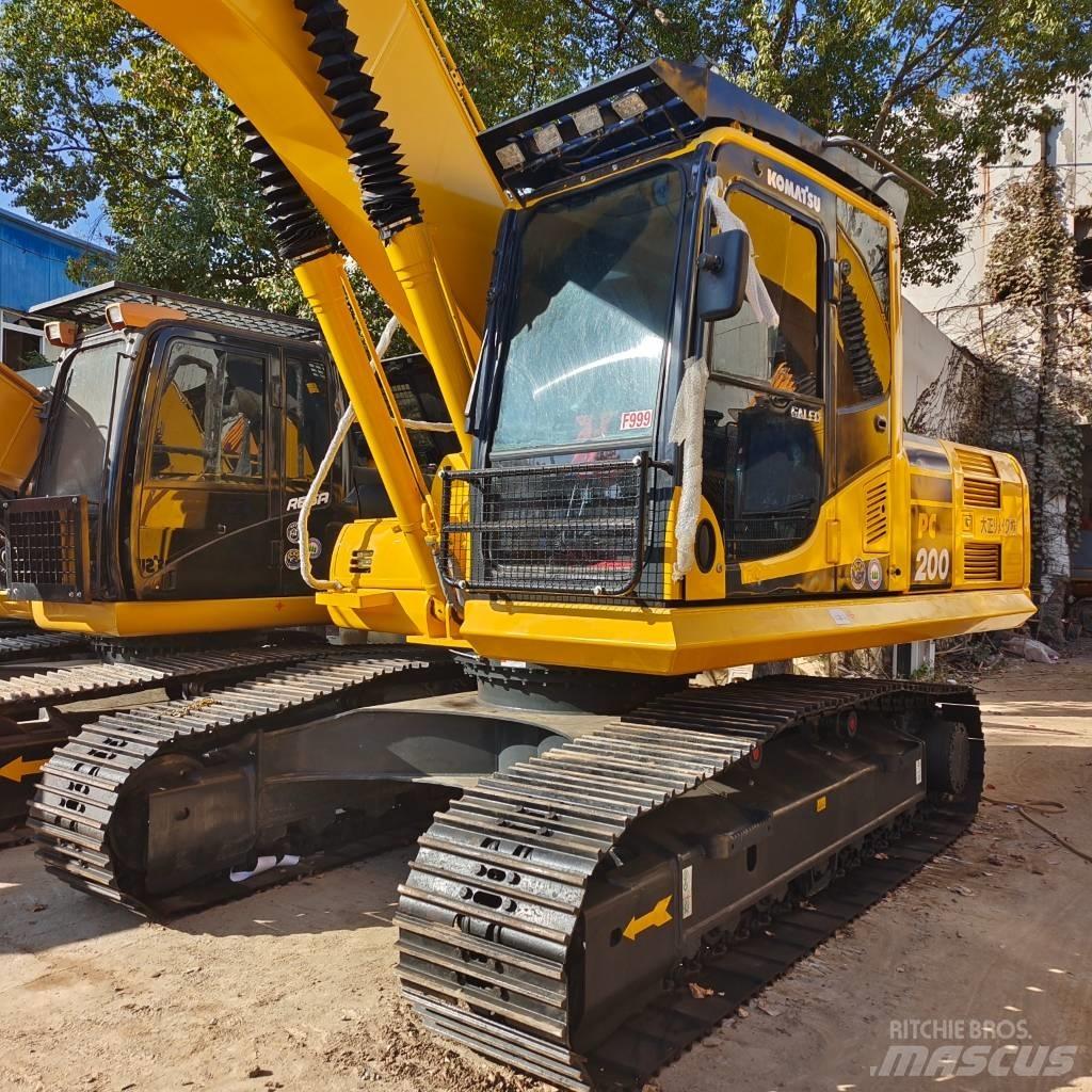 Komatsu PC 200-8 Escavatori cingolati