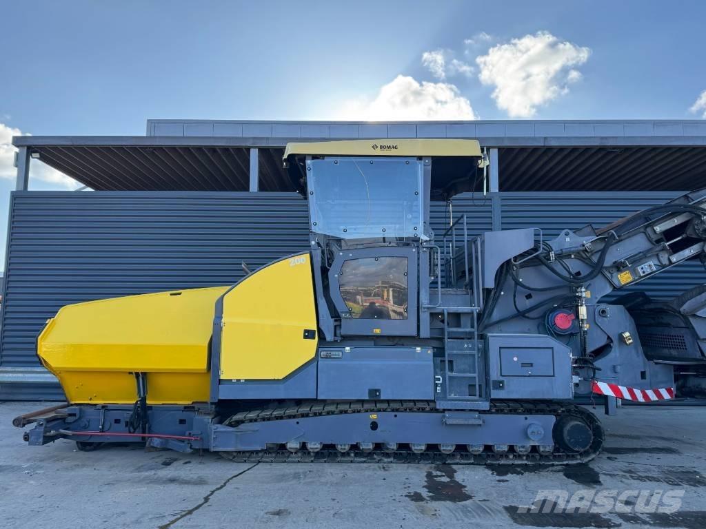 Bomag BMF 2500 S Finitrici