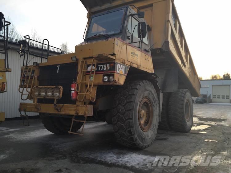  CATPILLAR 775D Dumper a telaio rigido