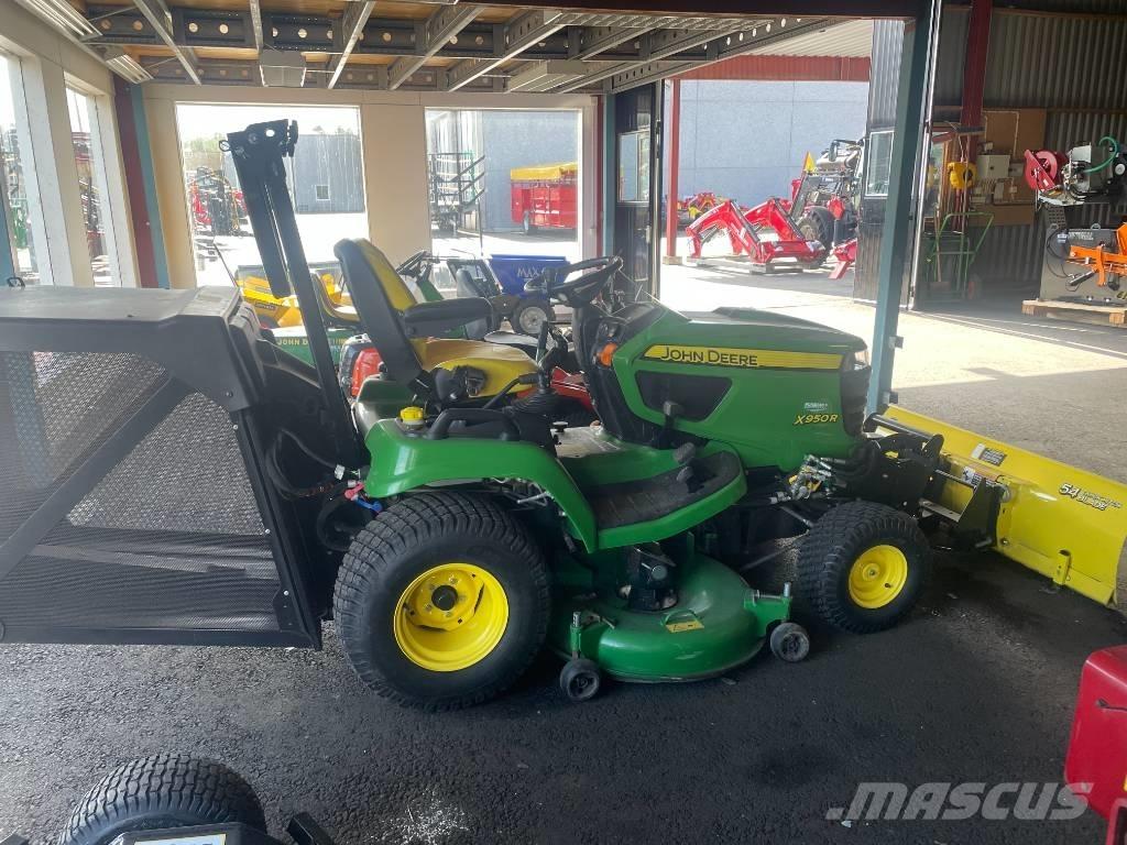 John Deere X 950 R Trattorini tagliaerba