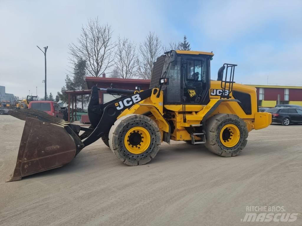 JCB 427 Pale gommate