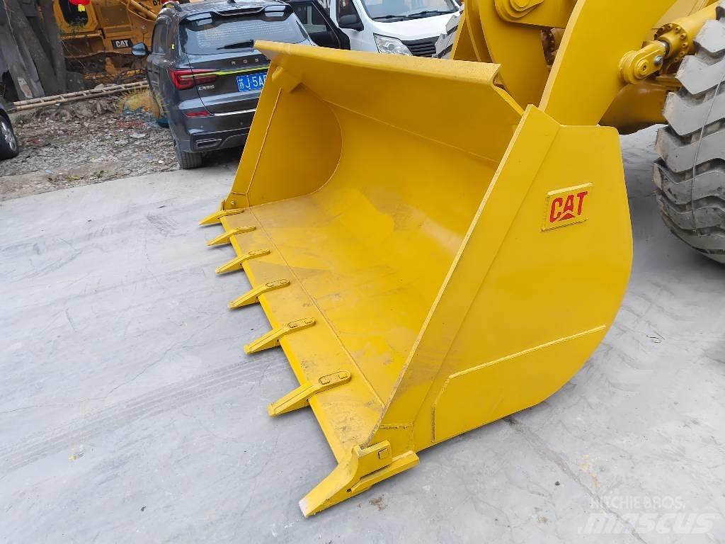 CAT 950 H Pale gommate