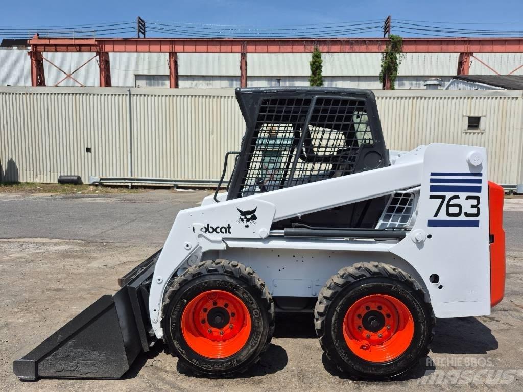 Bobcat 763 Mini Pale Gommate