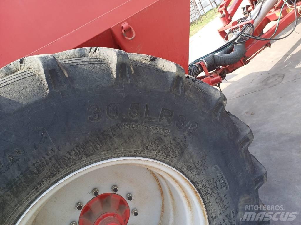Agro Soyuz Turbosem Seminatrici di precisione