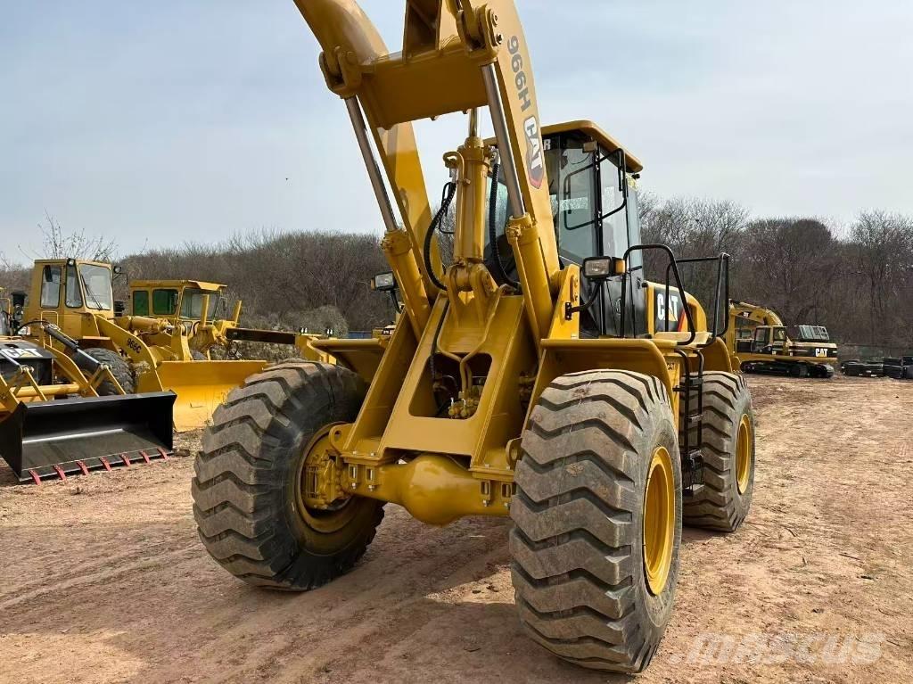 CAT 966 H Pale gommate