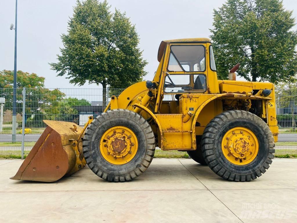CAT 922 B Pale gommate