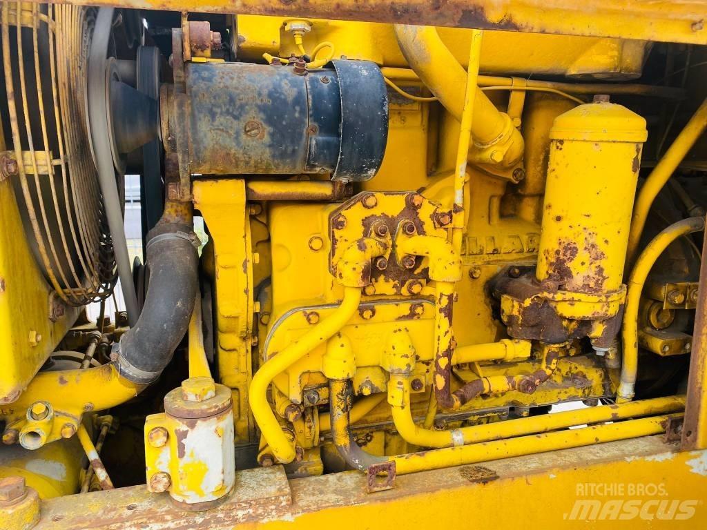 CAT 922 B Pale gommate