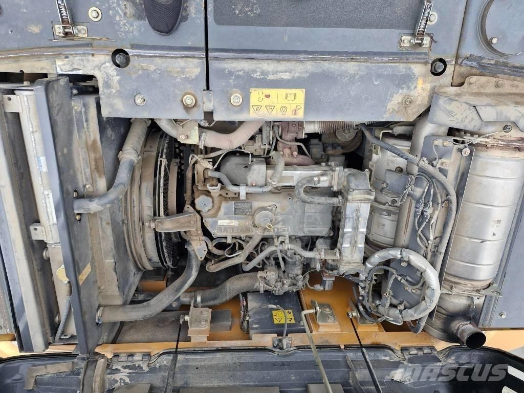 CASE CX 210 D Escavatori cingolati