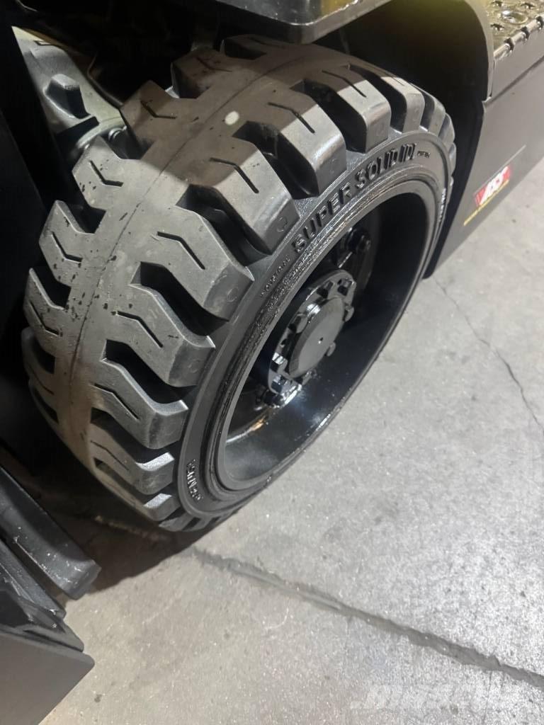 Hyster E 60 XN Carrelli elevatori elettrici