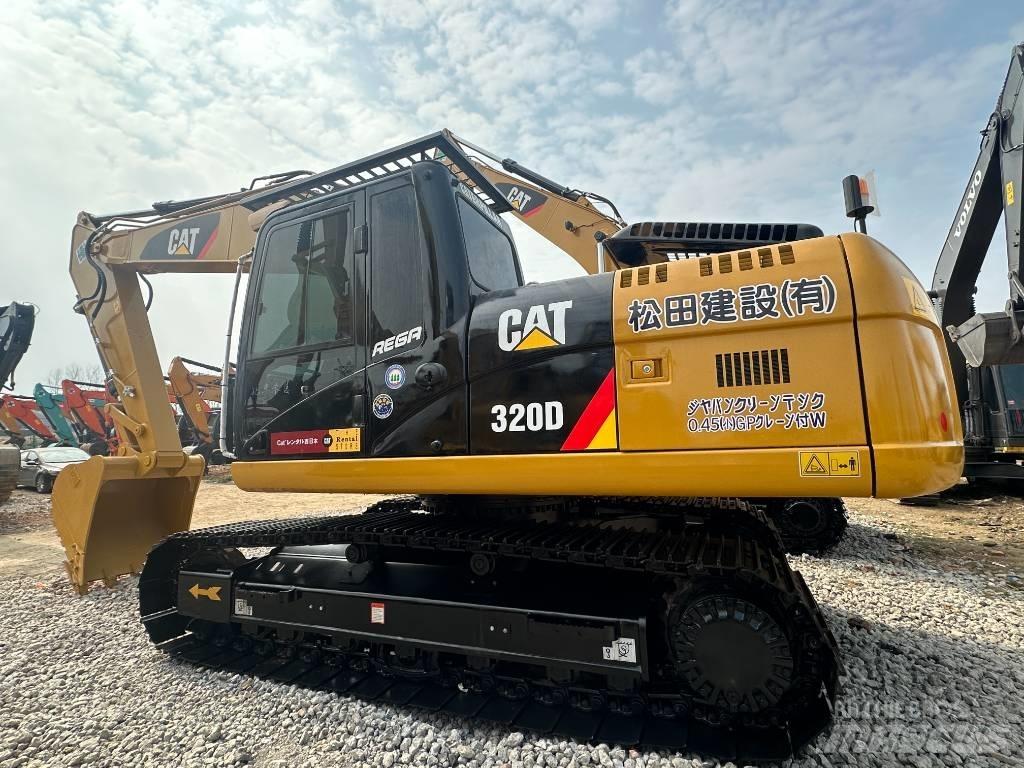 CAT CAT320D2 Escavatori cingolati