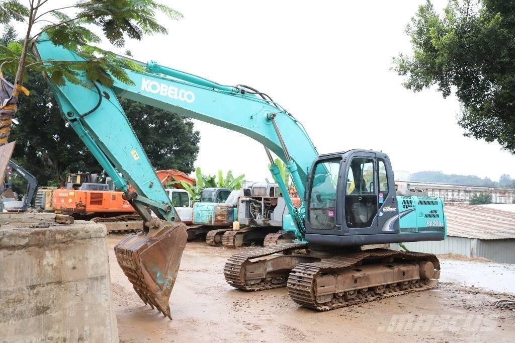 Kobelco SK 200-8 Escavatori cingolati