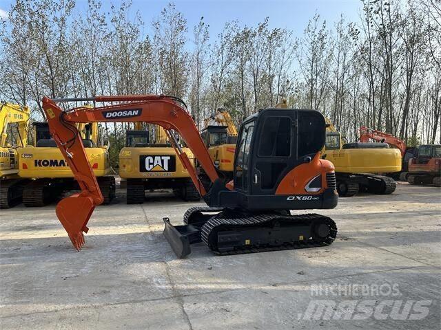 Doosan DX60 Miniescavatori