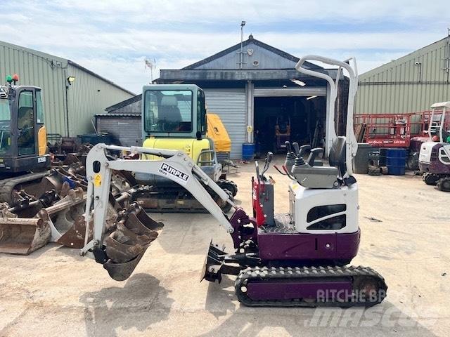Takeuchi TB 210 Miniescavatori