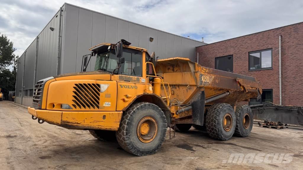 Volvo A 25 D Dumpers articolati