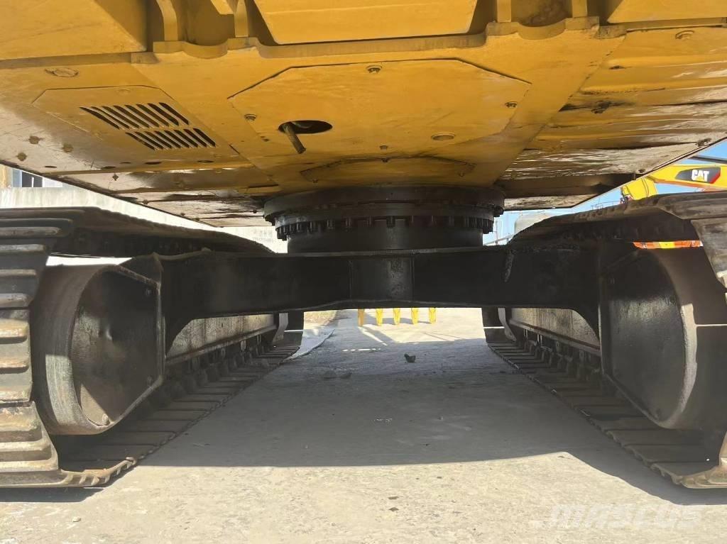 CAT 320 D Escavatori cingolati