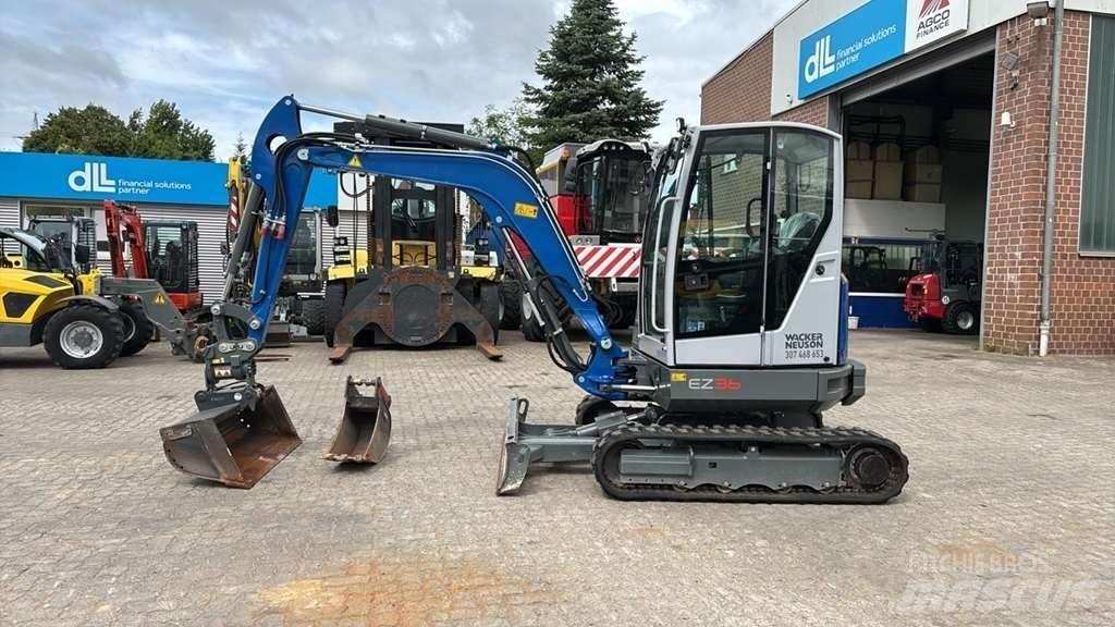 Wacker Neuson EZ36 Miniescavatori
