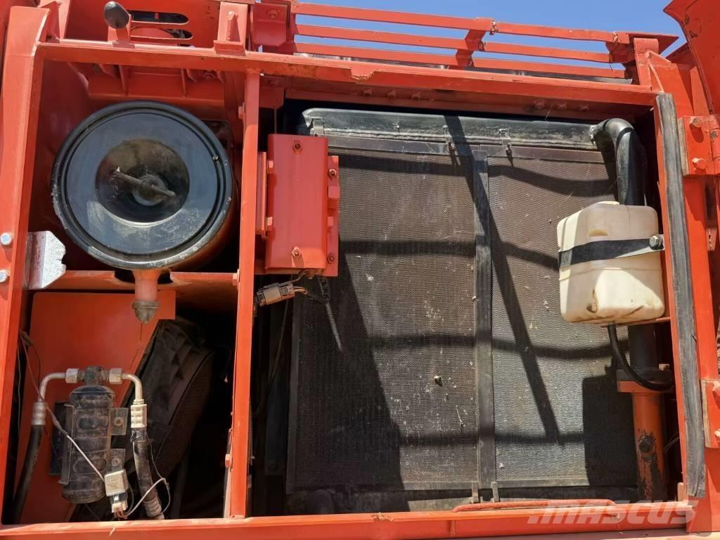 Doosan DH150 W-7 Escavatori gommati