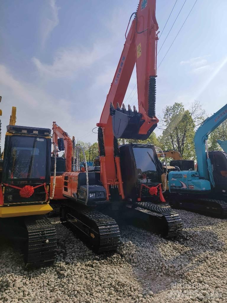 Hitachi ZX 120 Escavatori cingolati