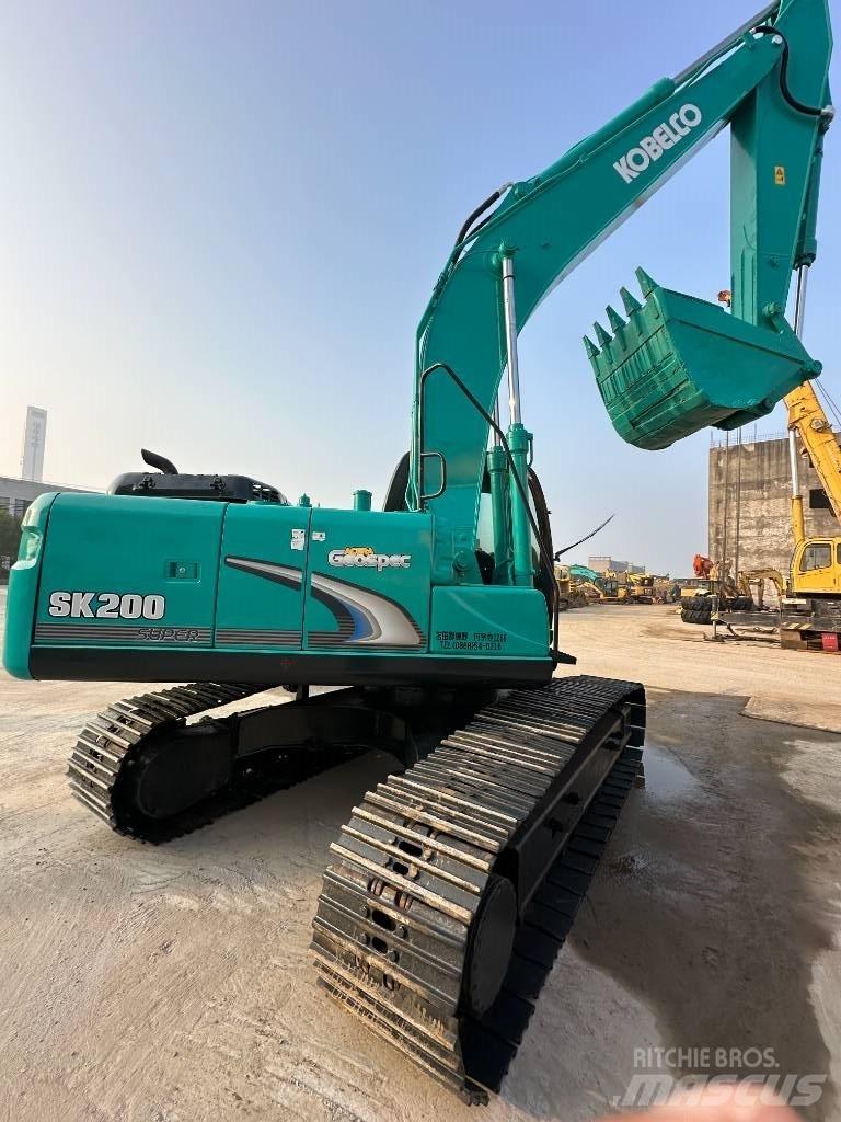 Kobelco SK 200-8 Escavatori cingolati