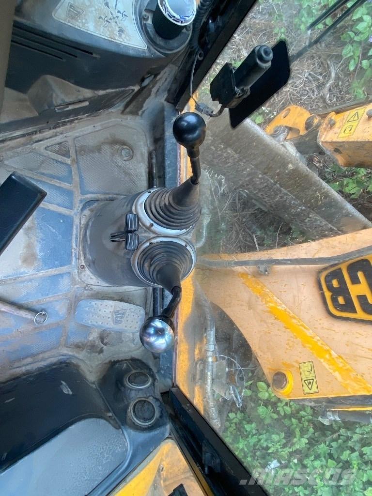 JCB 3 CX Terne