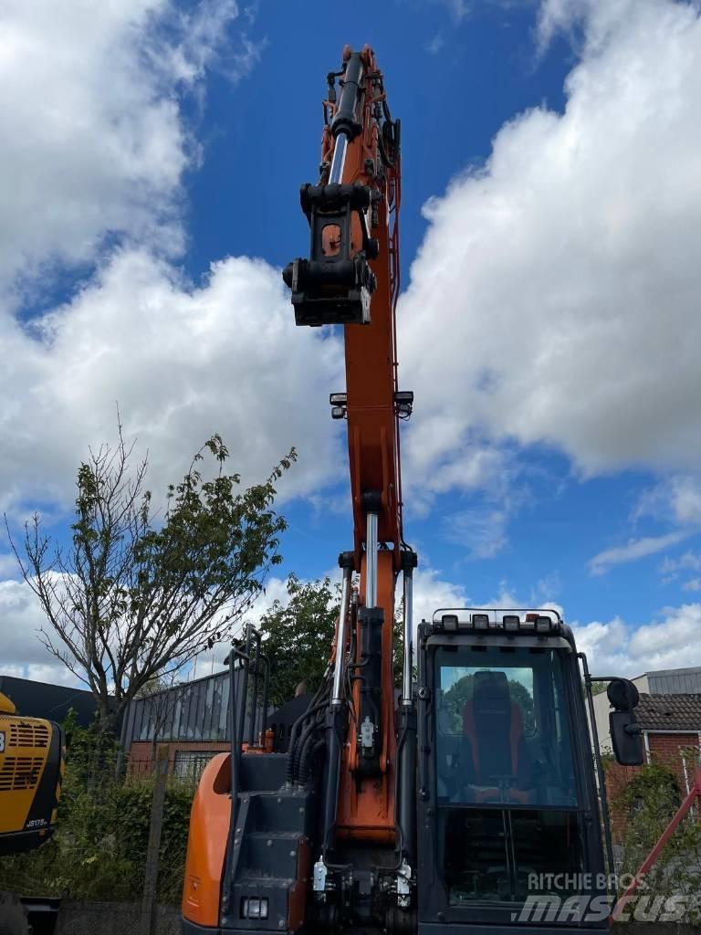 Doosan DX 140 LCR Escavatori cingolati
