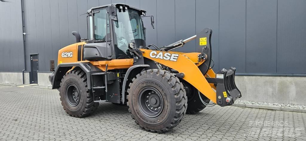 CASE 621G Pale gommate