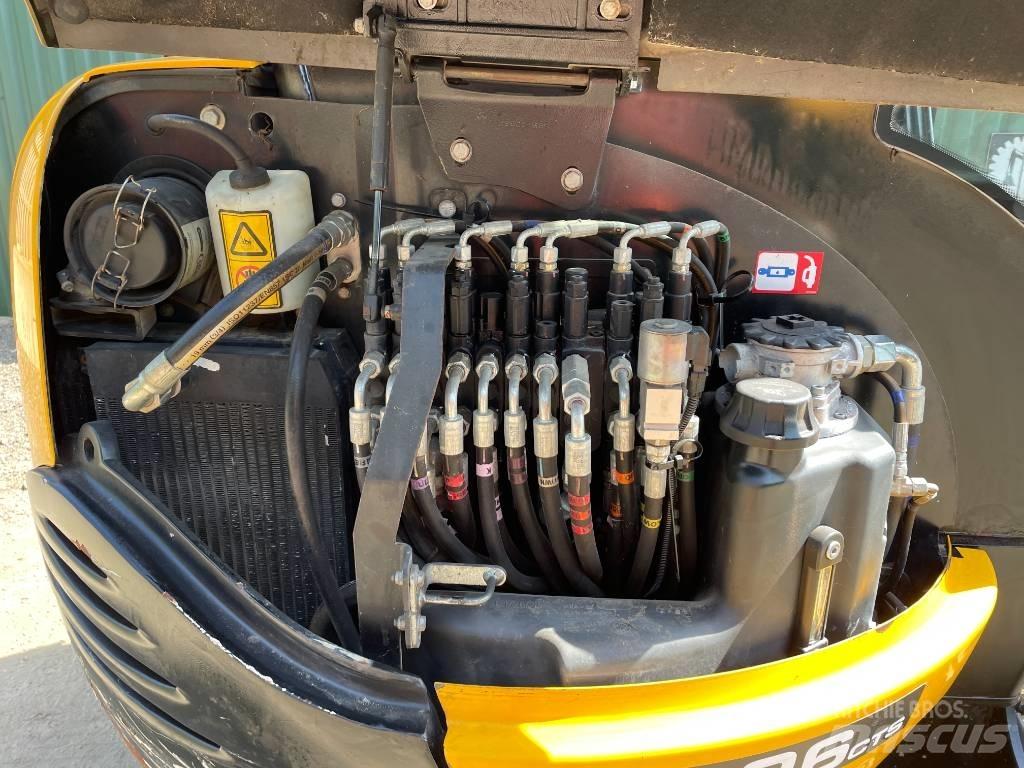 JCB 8026 CTS Miniescavatori
