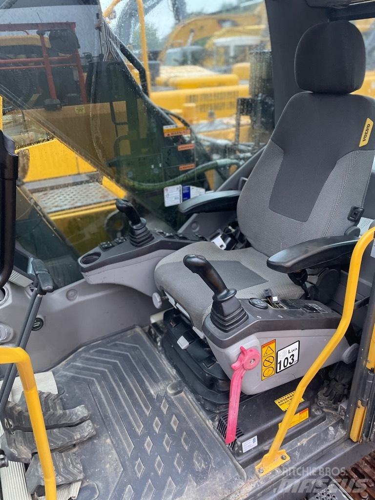 Volvo EC210C Escavatori cingolati