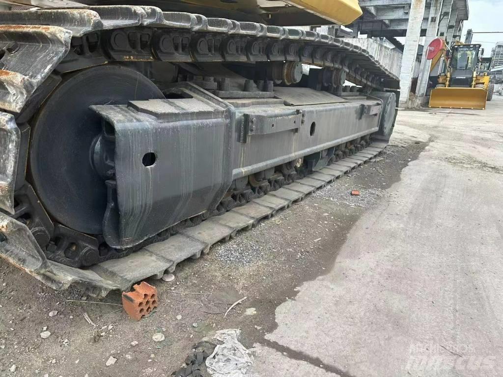 Komatsu PC 450 Escavatori cingolati