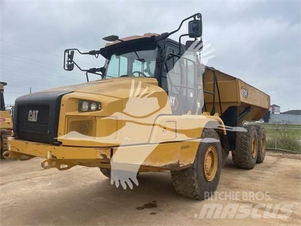 CAT 730 Dumpers articolati