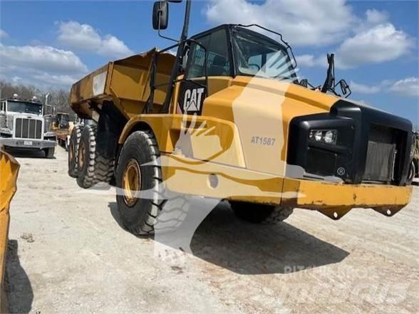CAT 740B Dumpers articolati