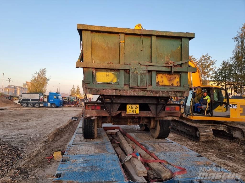 Montracon trailer Rimorchi con braccio di sollevamento a gancio