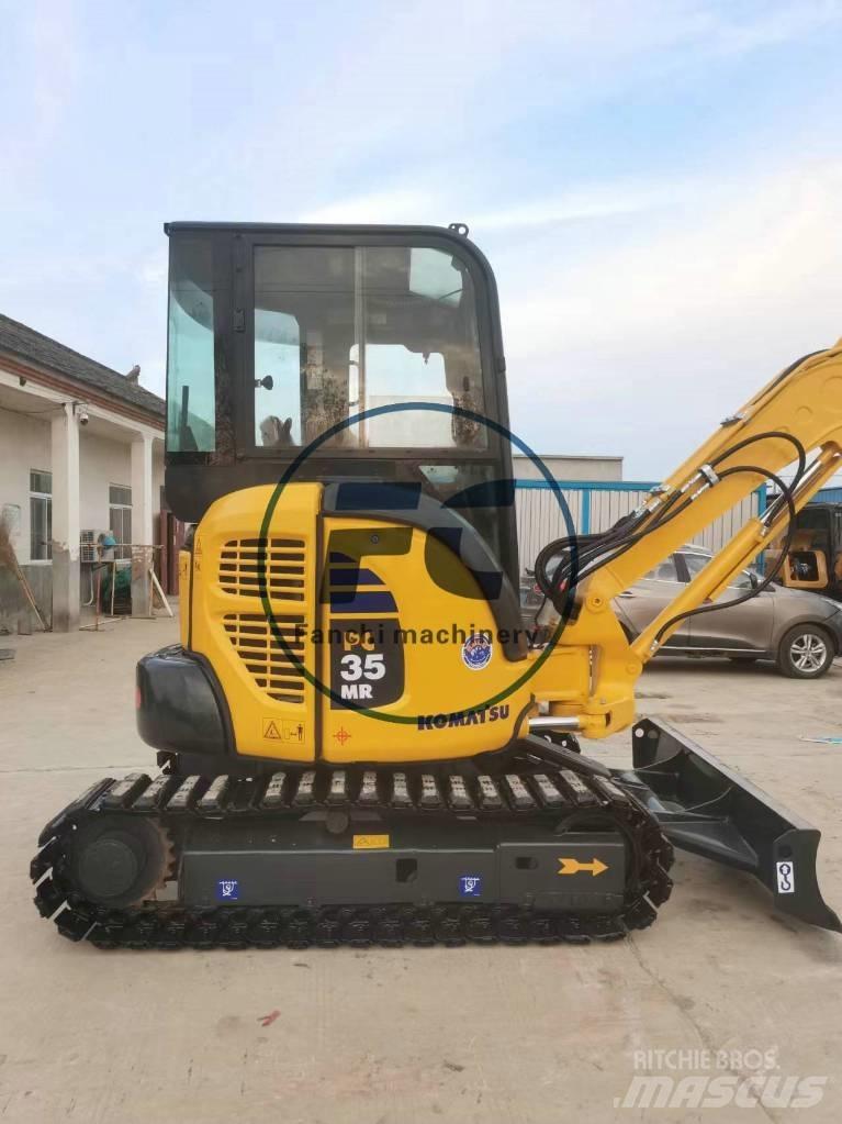 Komatsu PC35 Miniescavatori