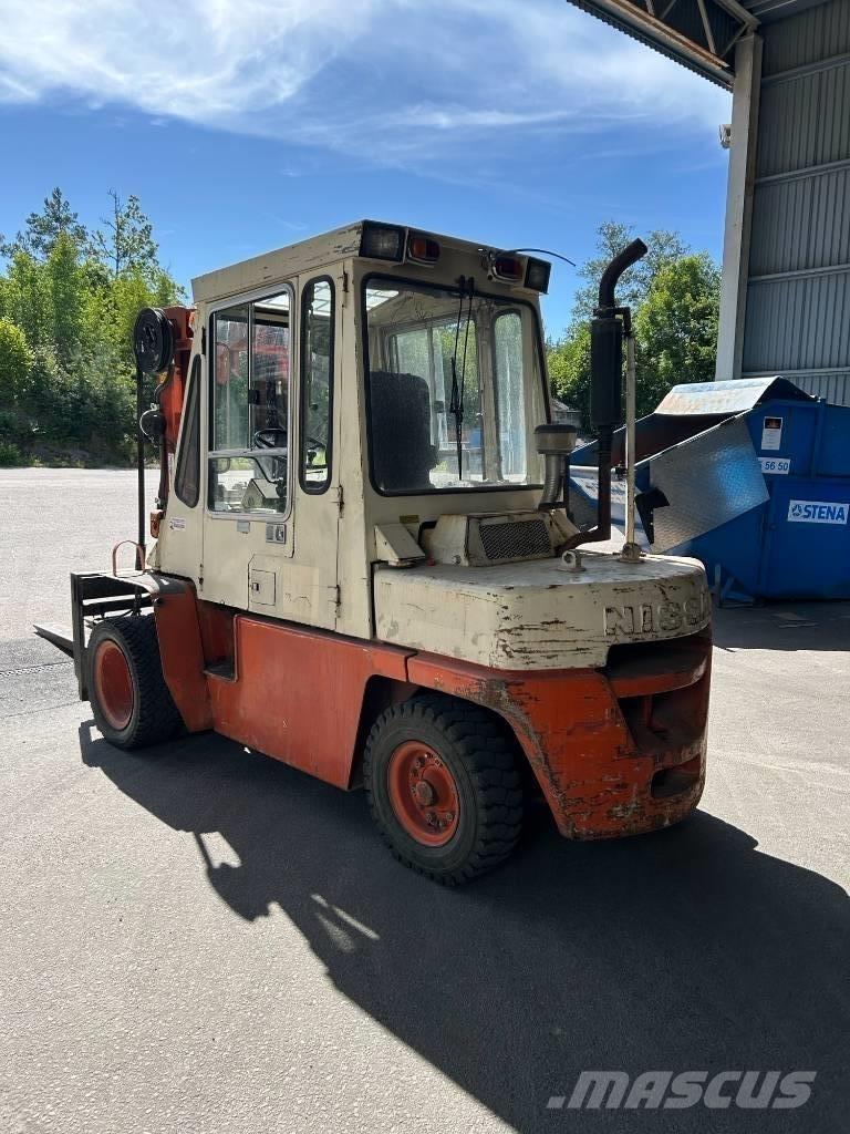 Nissan YGF03 Carrelli elevatori diesel