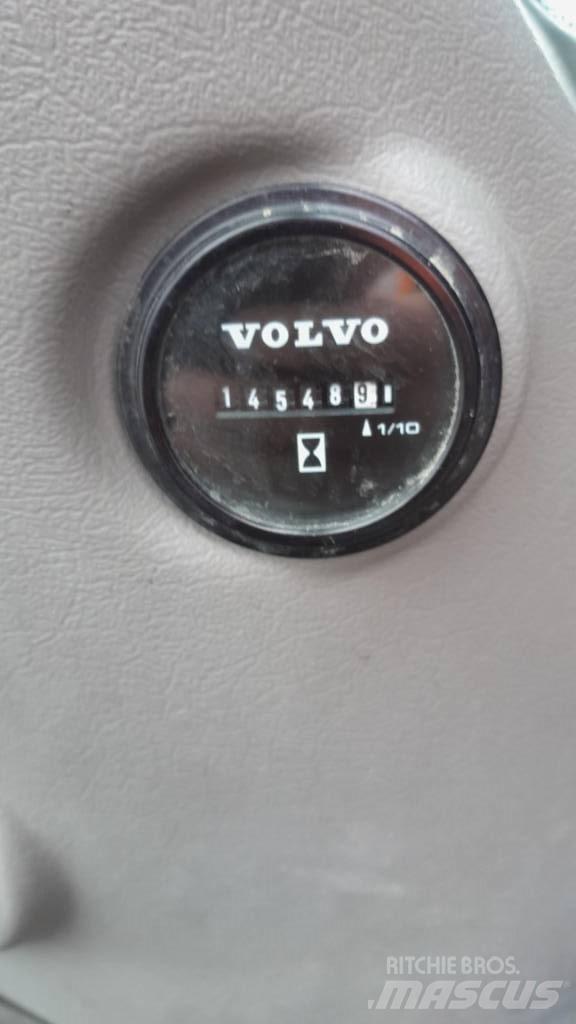 Volvo EC 300 D L Escavatori cingolati
