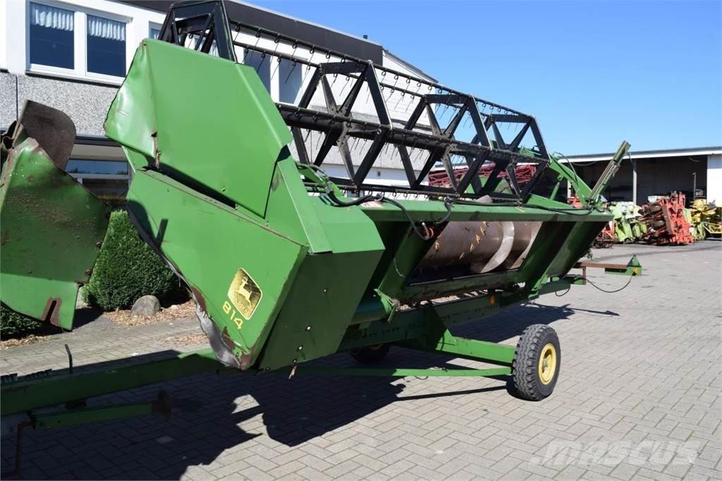 John Deere 1177 Mietitrebbiatrici