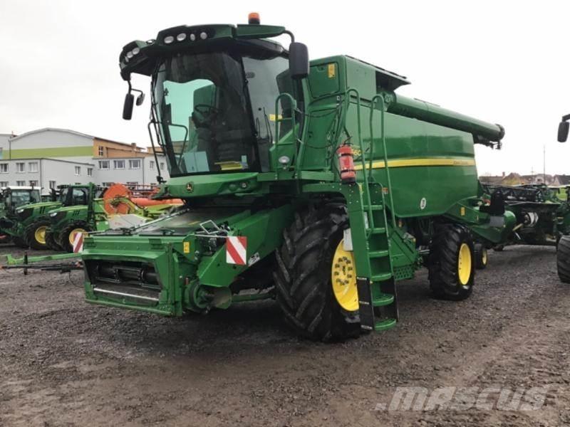 John Deere T 660 i Mietitrebbiatrici
