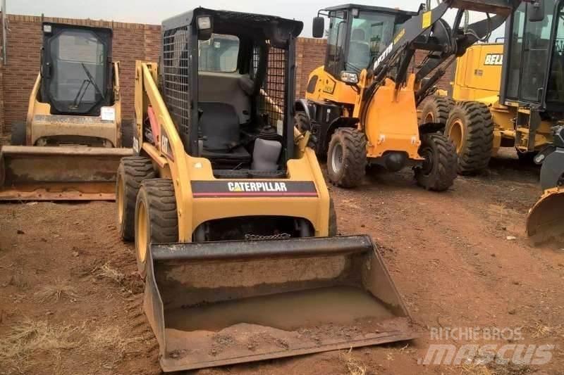 CAT 226B Camion altro