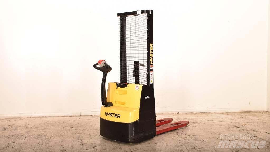 Hyster S 1.0E Transpallet uomo a terra