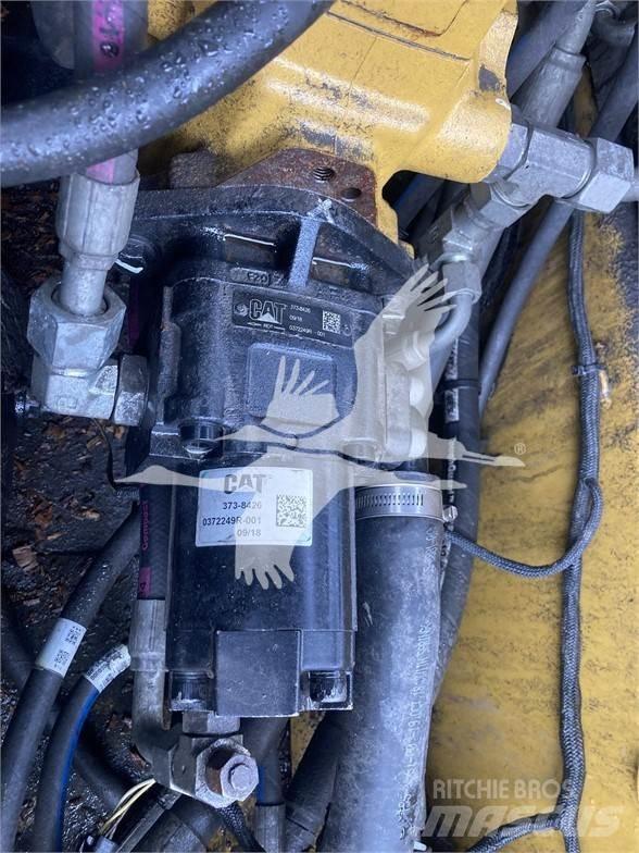 CAT 242D Mini Pale Gommate