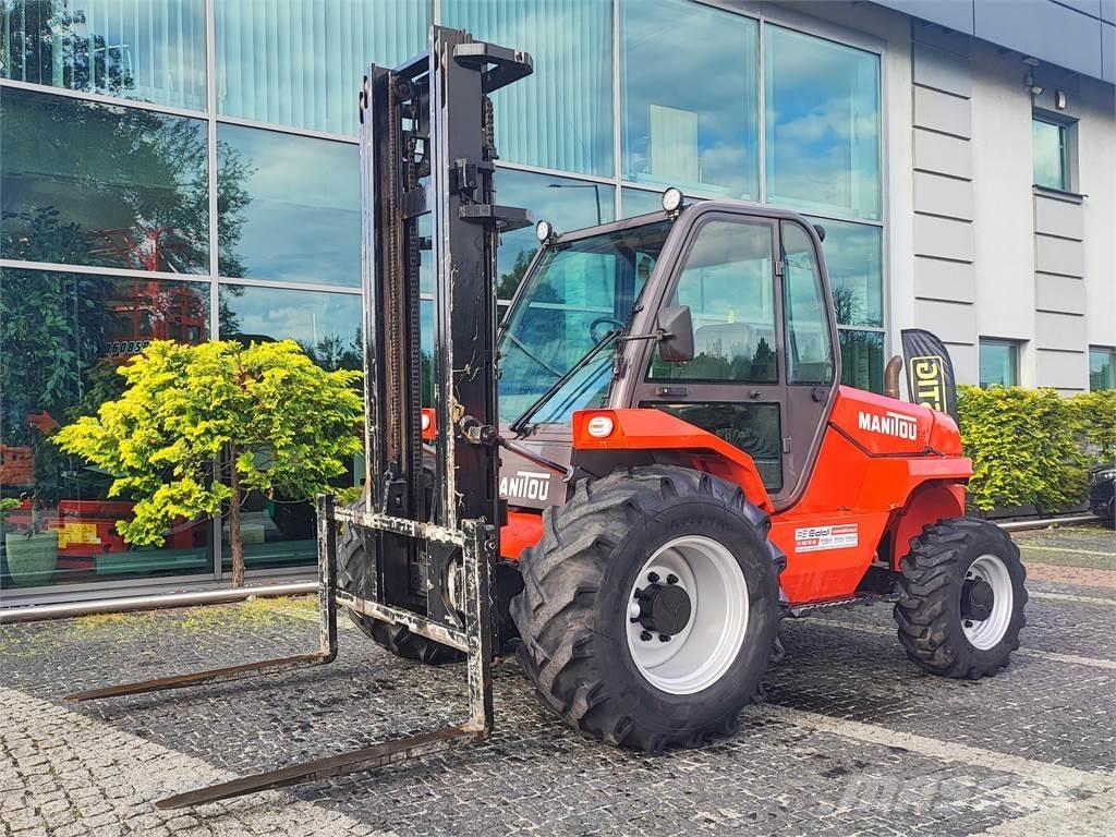 Manitou M26-4 Elevatore per esterni