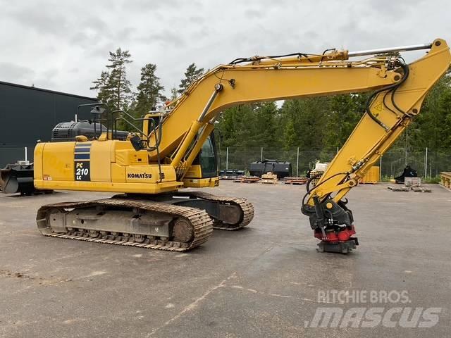 Komatsu PC210 Escavatori cingolati