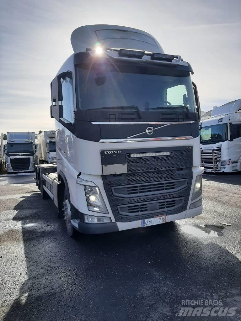 Volvo FH 13 Camion portacontainer