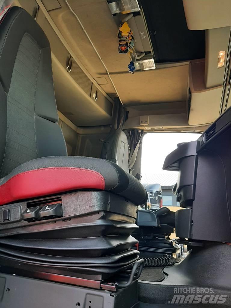 Volvo FH 13 Camion portacontainer