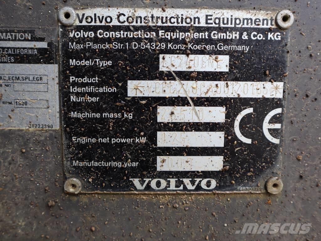 Volvo EC 240 C N L Escavatori cingolati