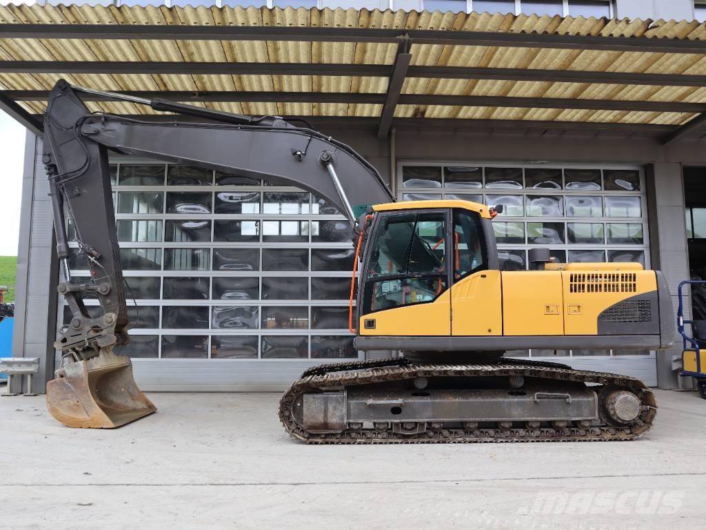 Volvo EC 240 C N L Escavatori cingolati
