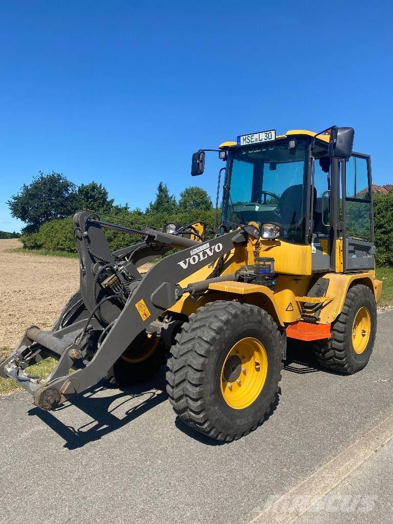 Volvo L30GS Pale gommate