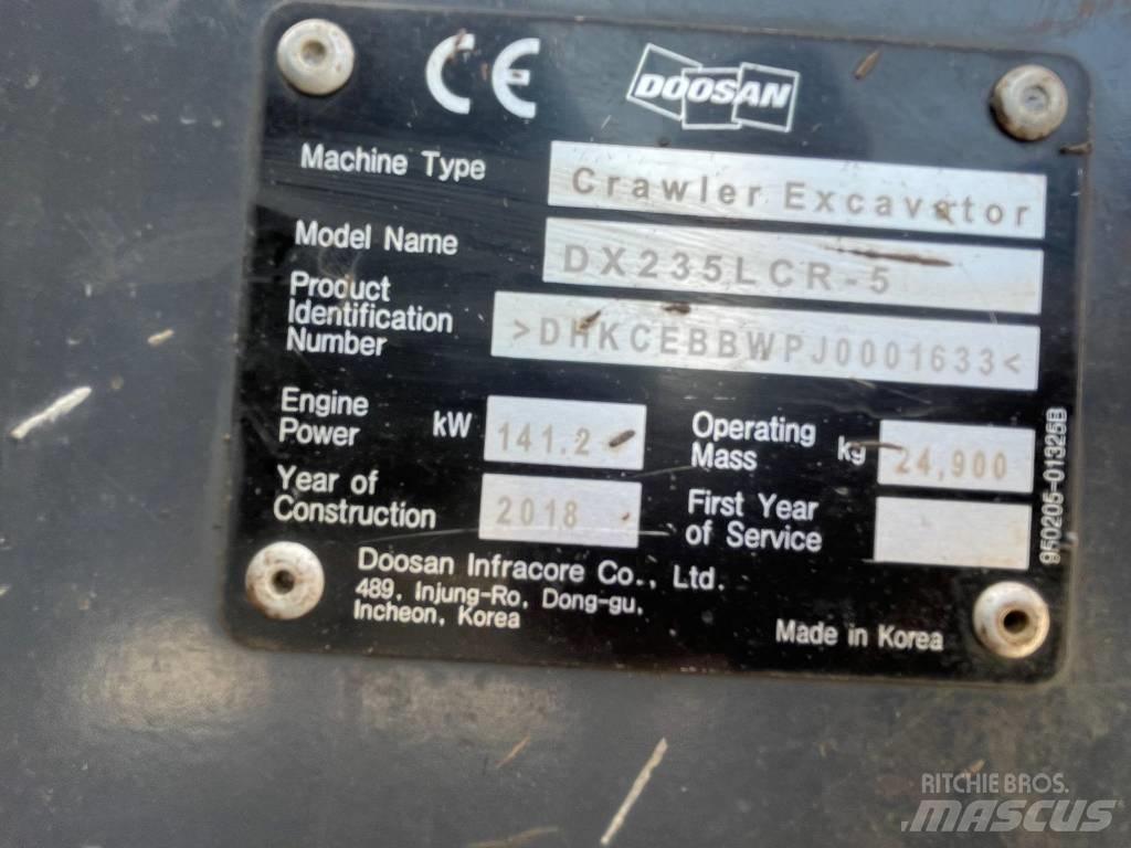 Doosan DX 235 LCR-5 Escavatori cingolati